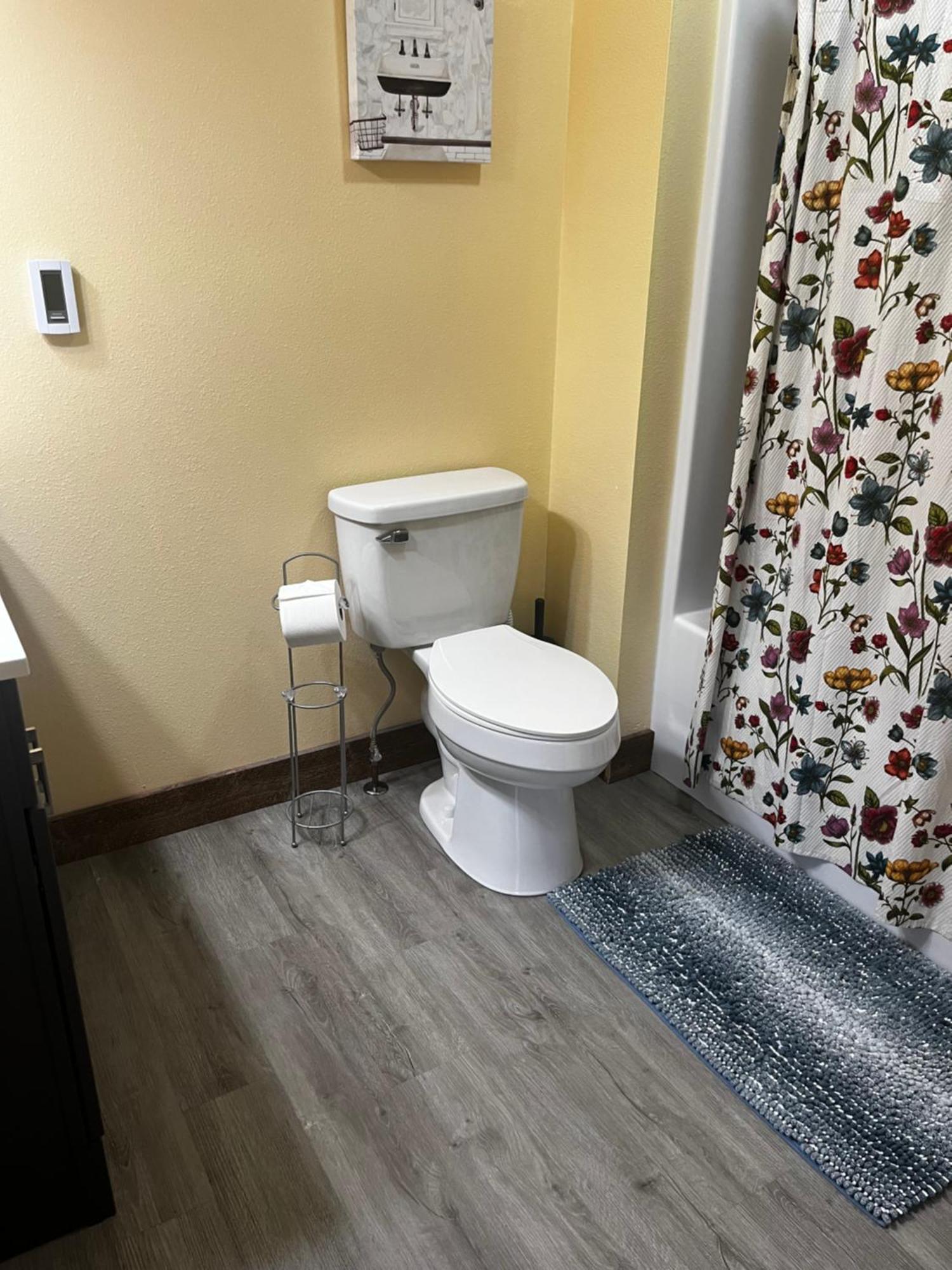 Parkway Yellowstone Guest House #7 Gardiner Esterno foto